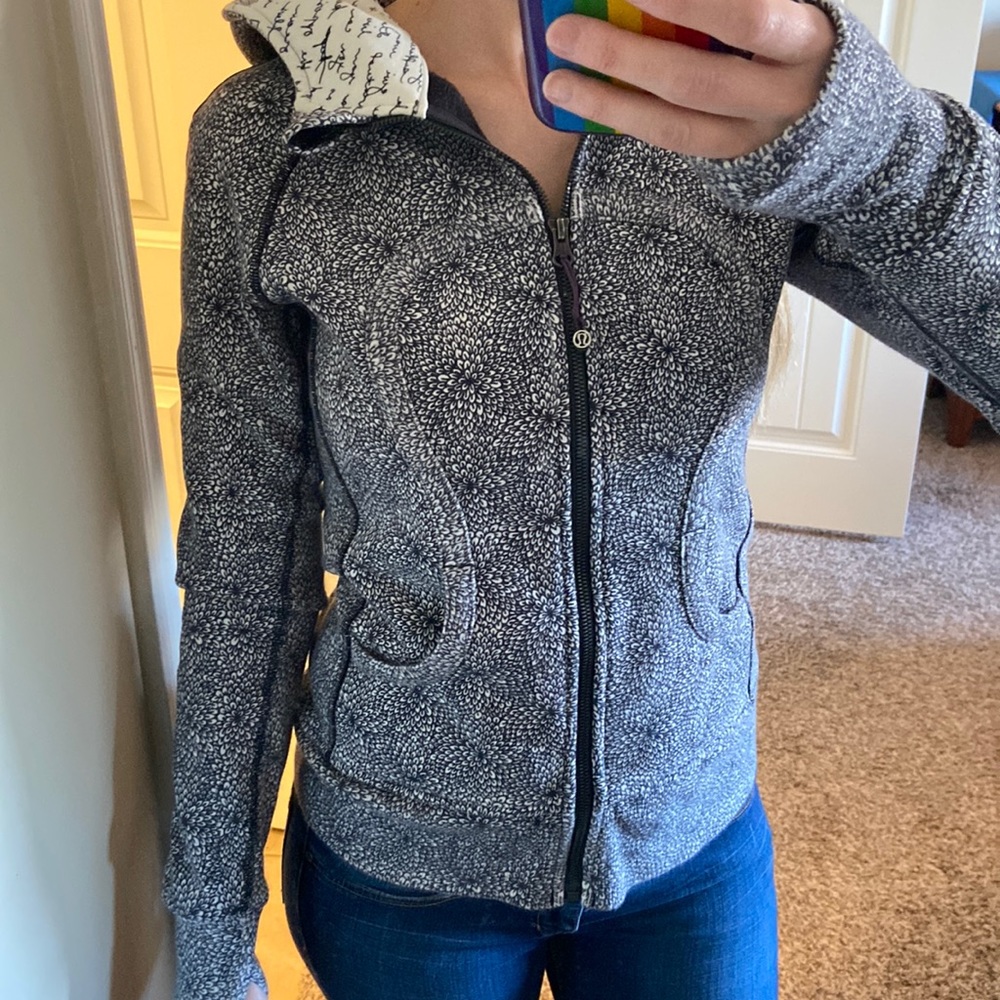 Lululemon plush petal scuba hoodie 6